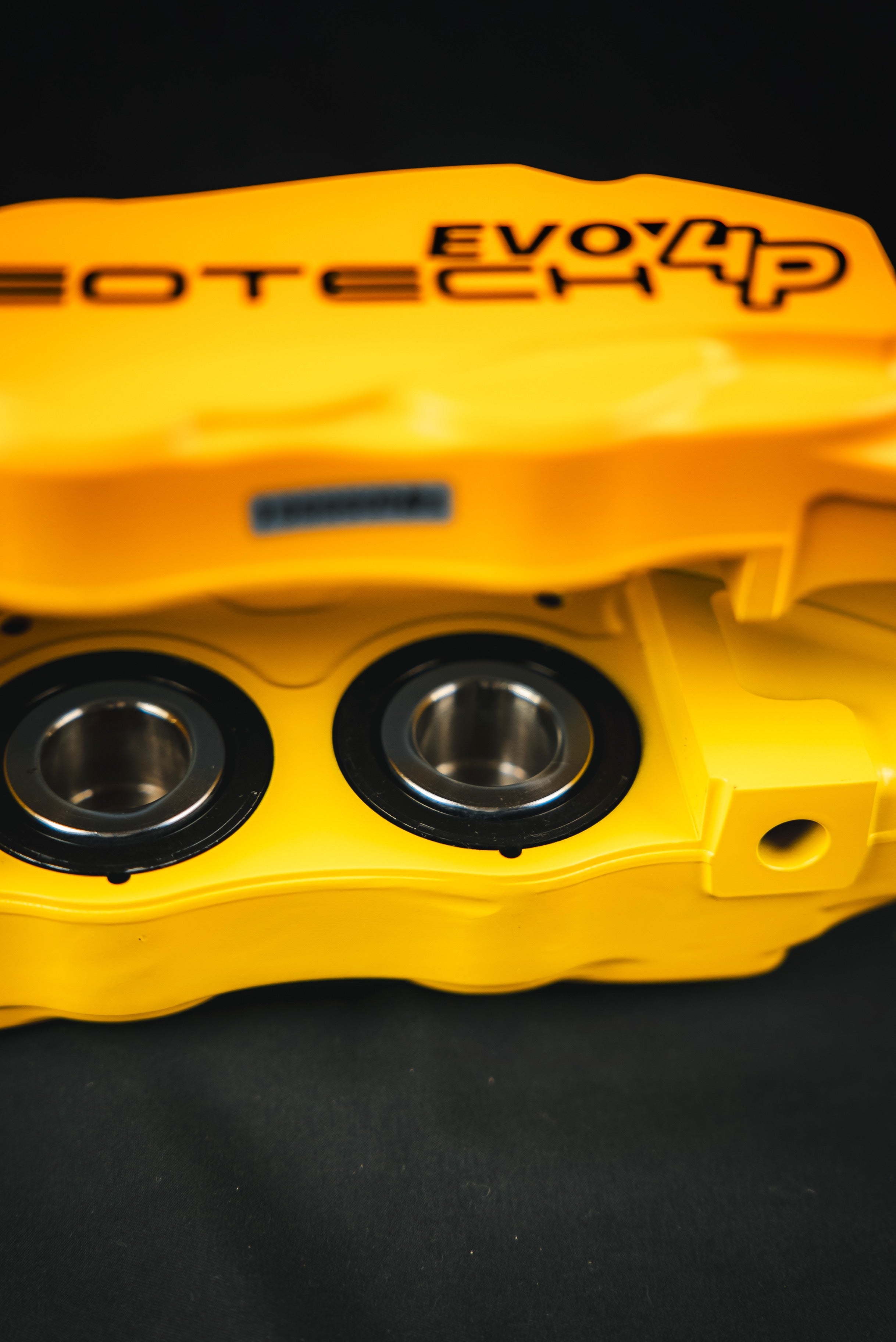 Neotech EVO 4P front caliper detail