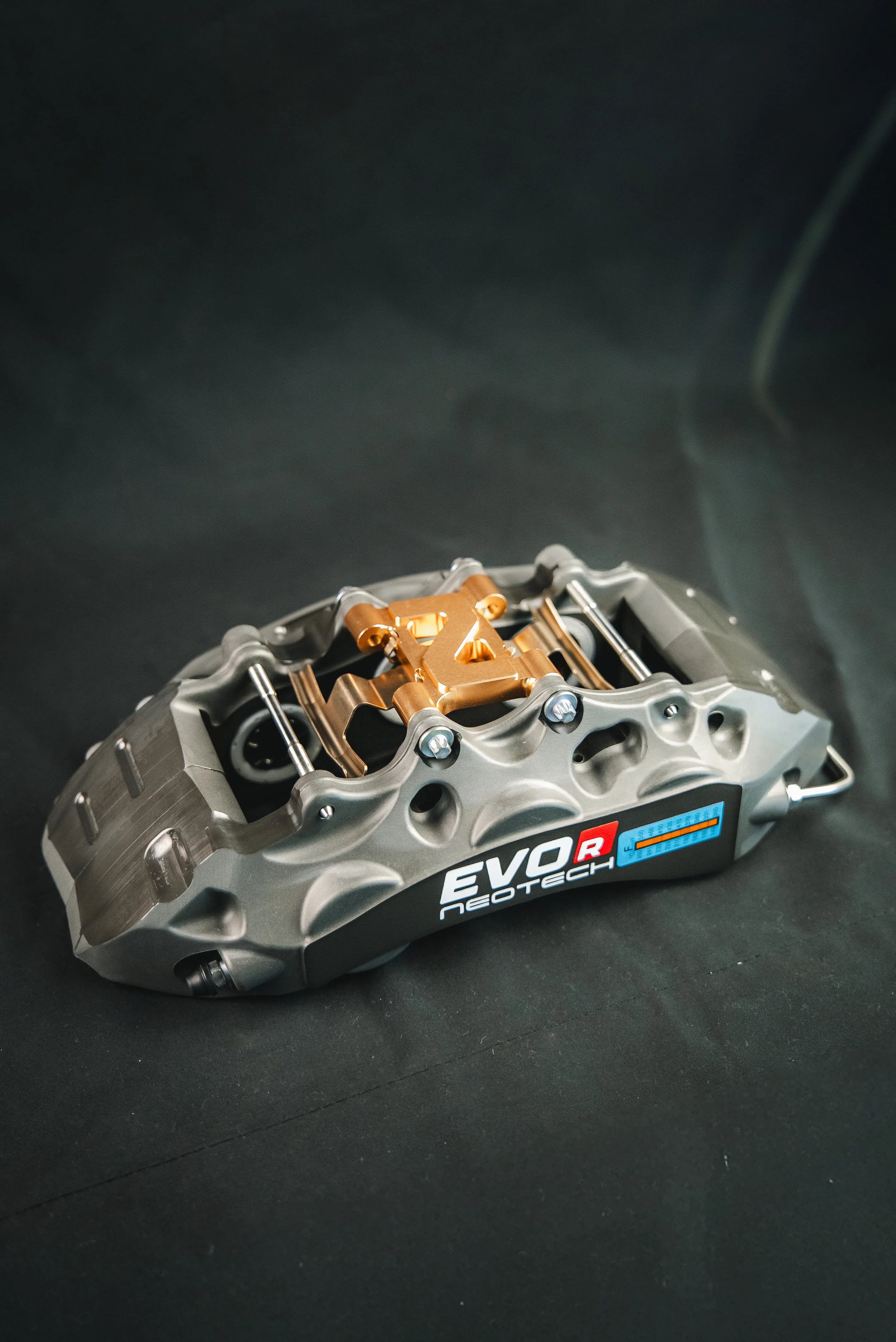 Neotech EVO-R brake caliper top down view